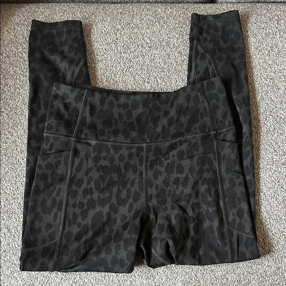 Victoria secret Leopard Print Leggings